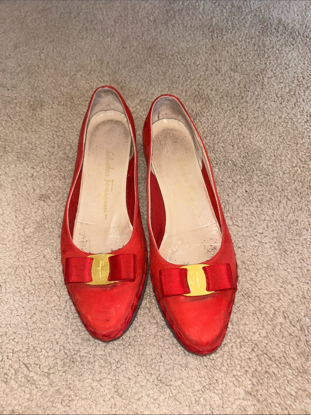 Salvatore Ferragamo Red Satin Bow Flats with Gold Logo Plate